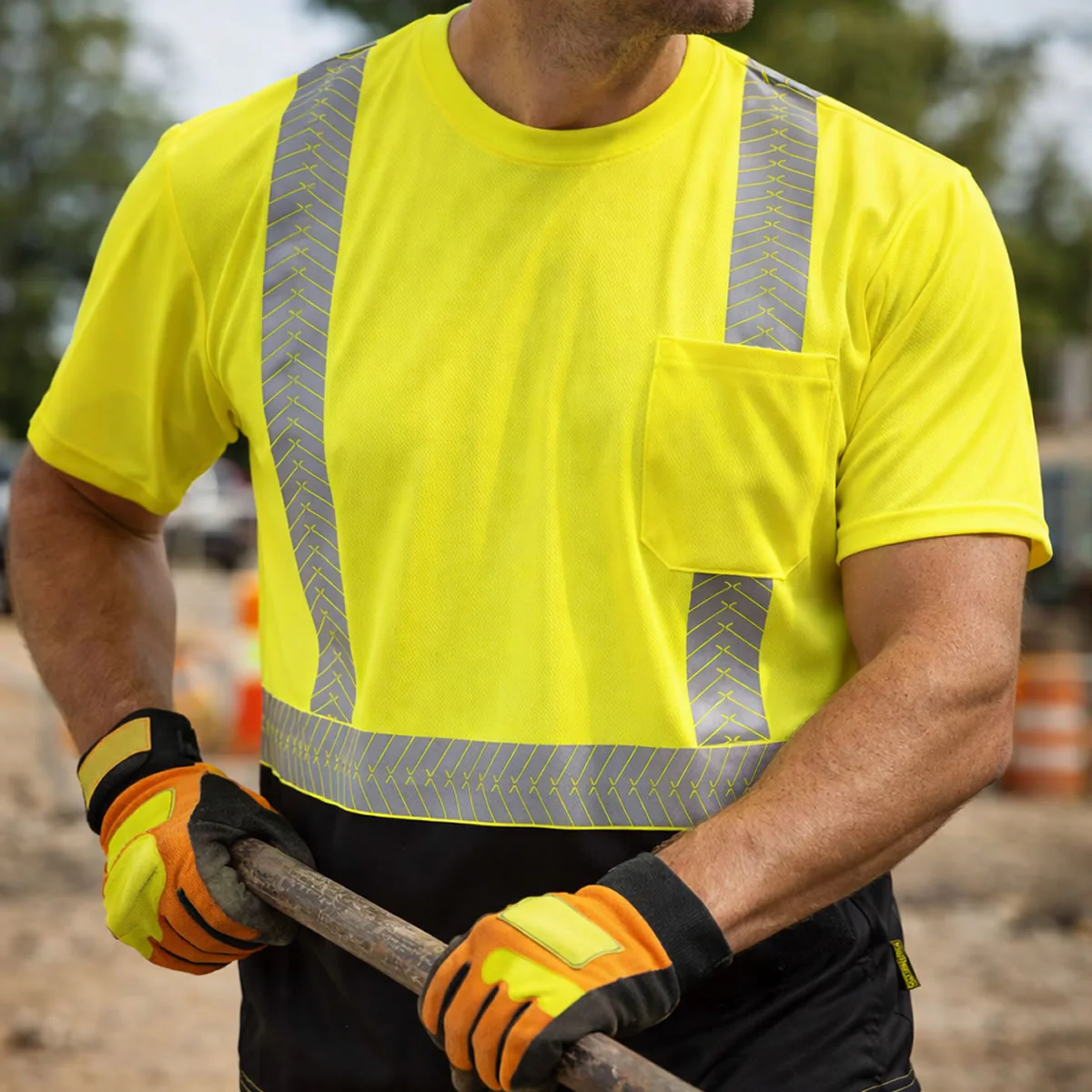 OccuNomix Type R Class 2 Hi-Vis Segmented Tape Black Bottom Short Sleeve T-Shirt, LUX-TSSP2BK - Image 4