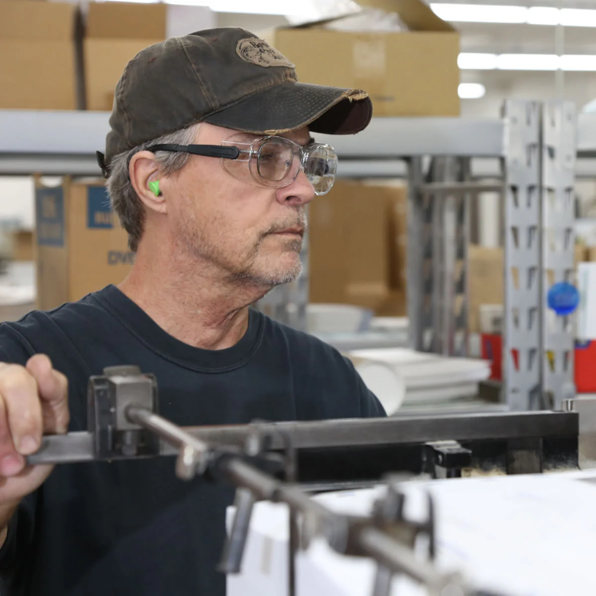 Pyramex OTS XL Over the Spectacle Safety Glasses - Image 3
